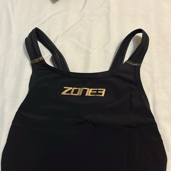 ZONE3 Fast Skin Competitive Swimming Tech Suit Size 28 - Picture 2 of 6